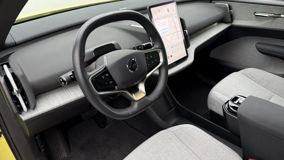 VOLVO EX30 EX30 69kWh Single Motor Long Range Ultra