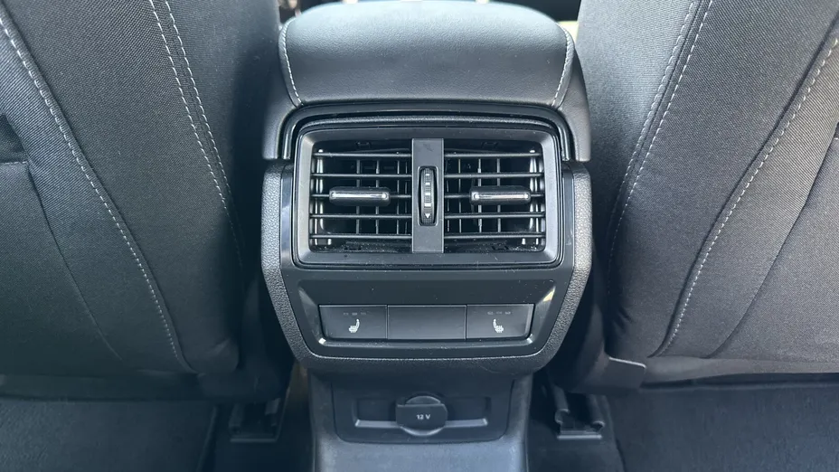 SKODA Karoq Karoq 1.5 TSI ACT Sportline DSG
