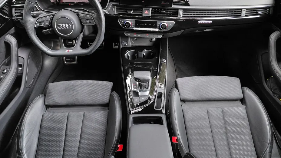 AUDI A4 Avant -