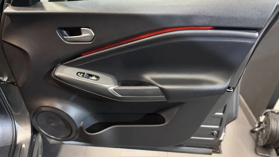 NISSAN Juke -