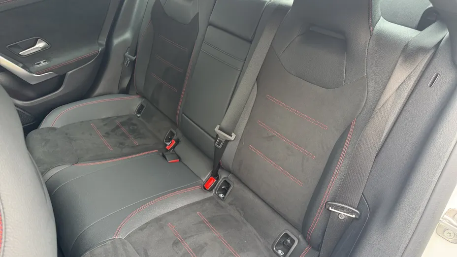 MERCEDES-BENZ CLA CLA 200 mHEV AMG Line 7G-DCT