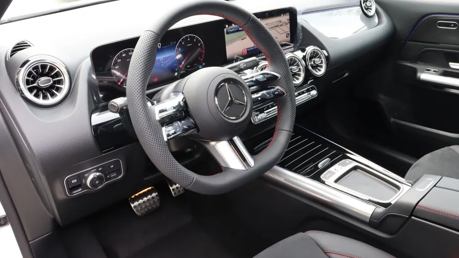 MERCEDES-BENZ GLA GLA 200 Nowy