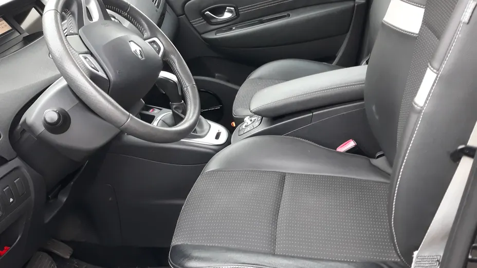 RENAULT Scenic Scenic 1.5 dCi Bose Edition EDC