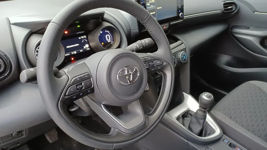 TOYOTA Yaris Cross Yaris Cross Hybrid 1.5 Comfort Nowy