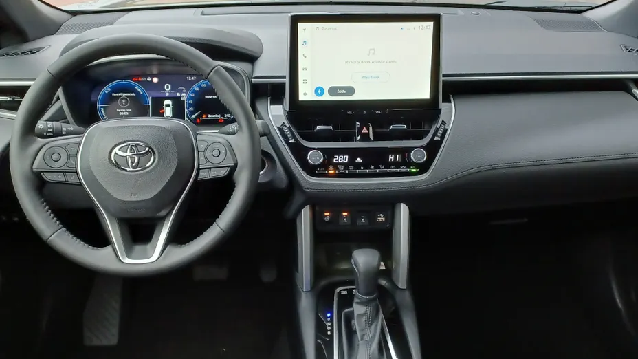 TOYOTA Corolla Cross Corolla Cross 2.0 Hybrid Executive Nowy