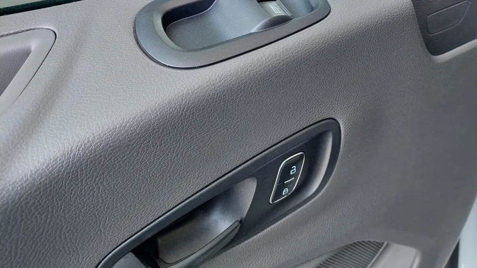 FORD Transit Transit 350 L3H2 RWD Trend