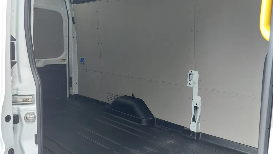 FORD Transit Transit 350 L4H3 RWD Trend