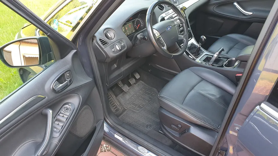 FORD S-MAX S-MAX 2.0 TDCi Titanium