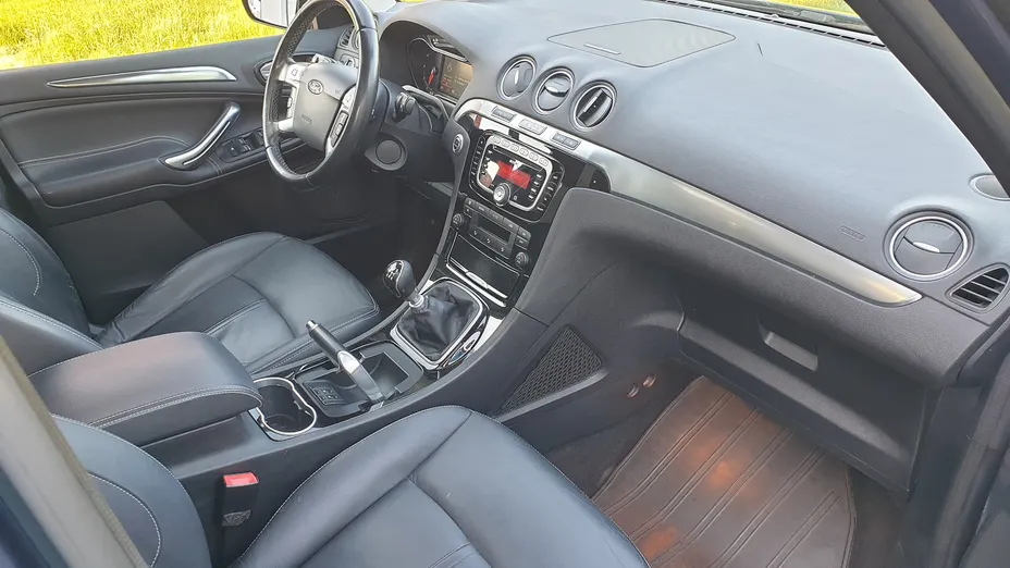 FORD S-MAX S-MAX 2.0 TDCi Titanium