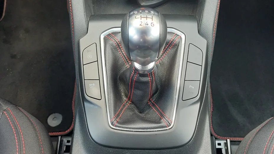 FORD Kuga Kuga 1.5 EcoBoost FWD ST-Line