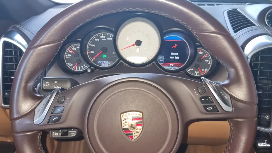 PORSCHE Cayenne Cayenne S