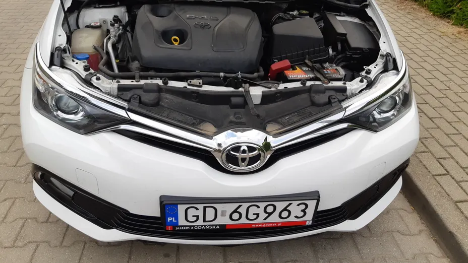 TOYOTA Auris Auris 1.4 D-4D Active
