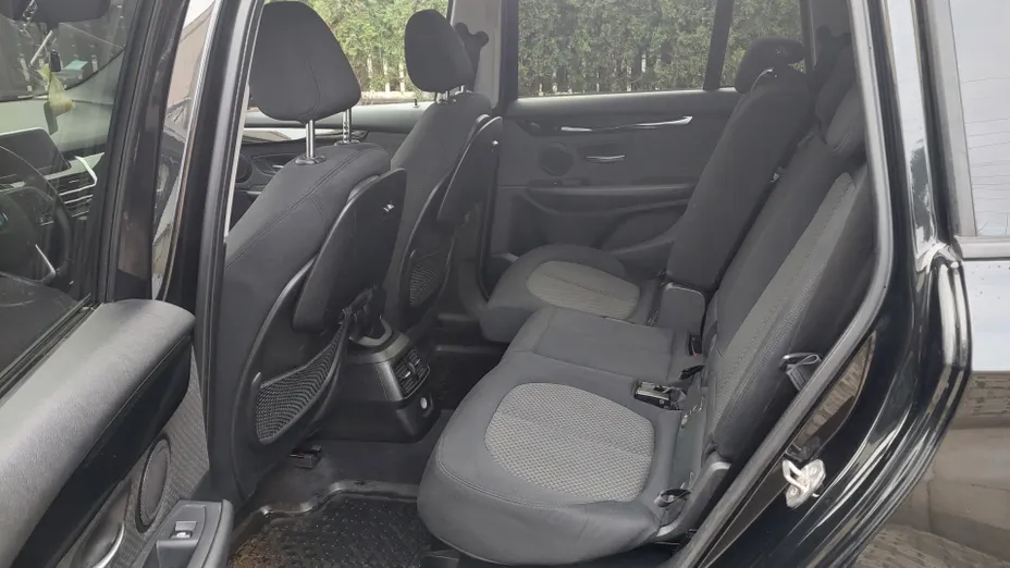 BMW Seria 2 218d Luxury Line sport-aut