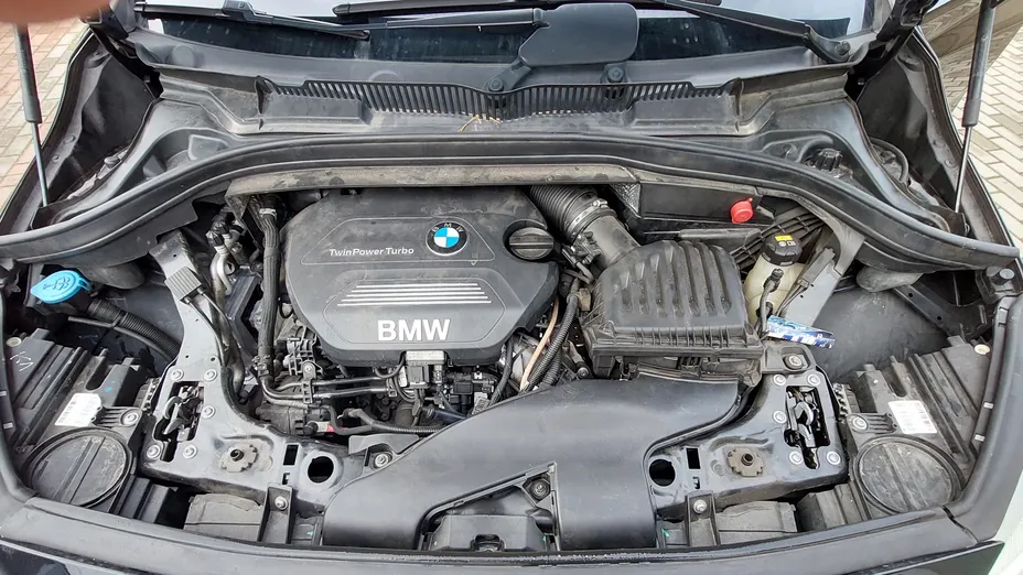 BMW Seria 2 218d Luxury Line sport-aut