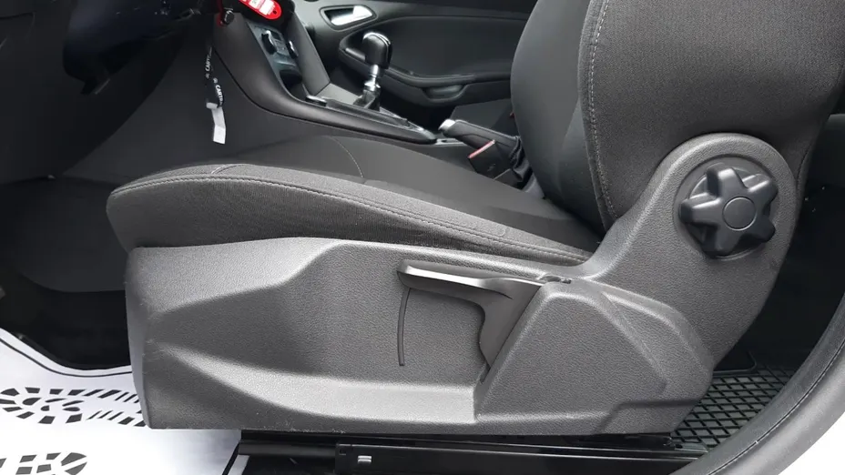FORD Focus Focus 1.5 TDCi SYNC Edition