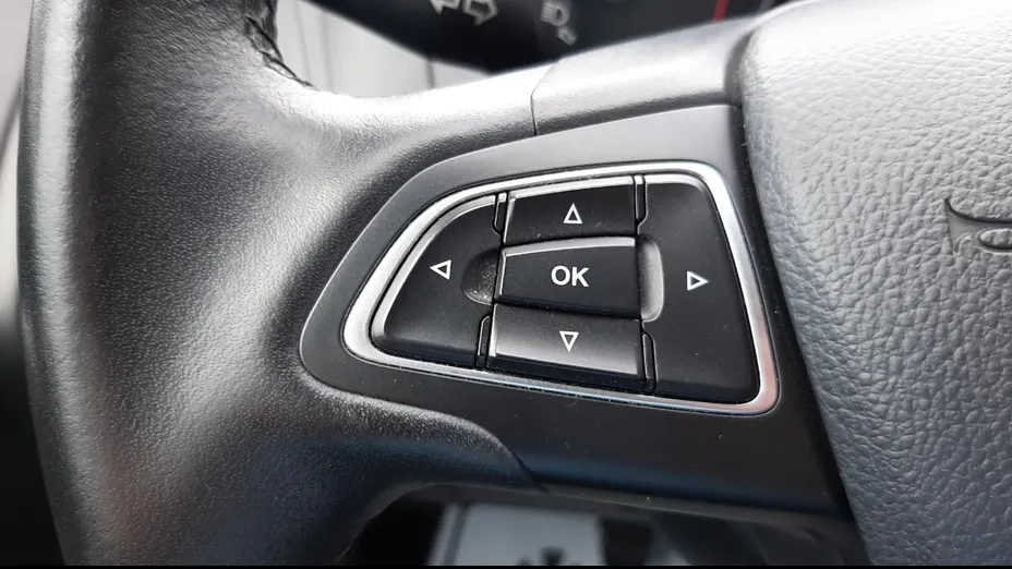 FORD Focus Focus 1.5 TDCi SYNC Edition