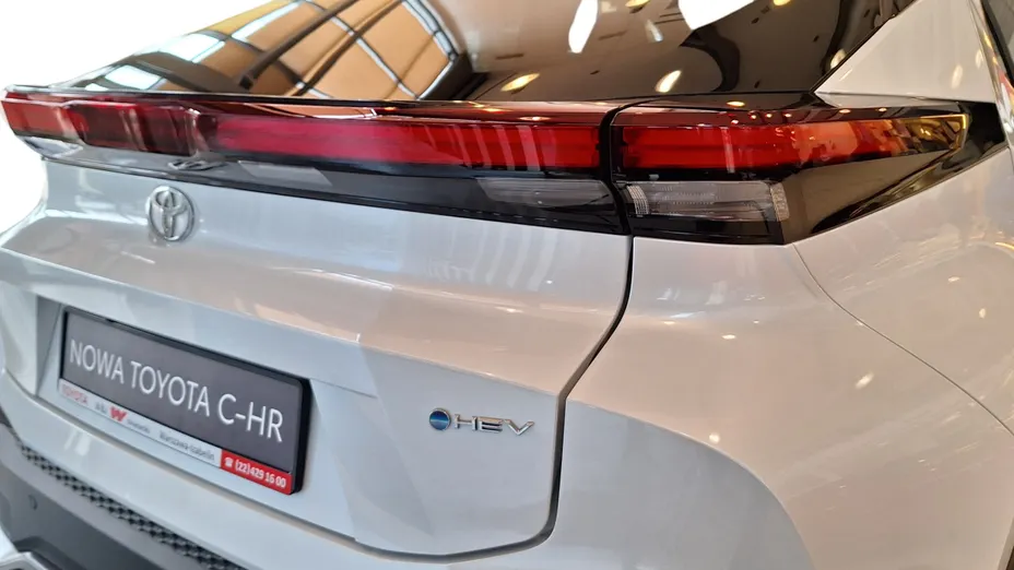 TOYOTA C-HR C-HR 2.0 PHEV Dynamic Force Style Nowy