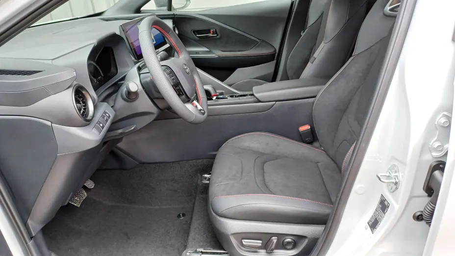 TOYOTA C-HR C-HR 2.0 Hybrid GR Sport Nowy