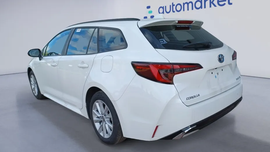 TOYOTA Corolla Corolla 1.8 Hybrid Comfort Nowy