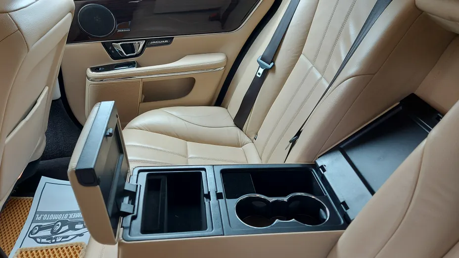 JAGUAR XJ XJ 3.0 D V6 Premium Luxury