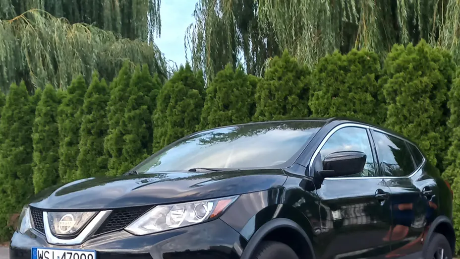 NISSAN Qashqai -