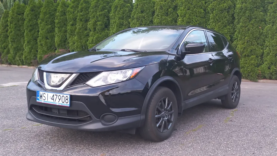 NISSAN Qashqai -