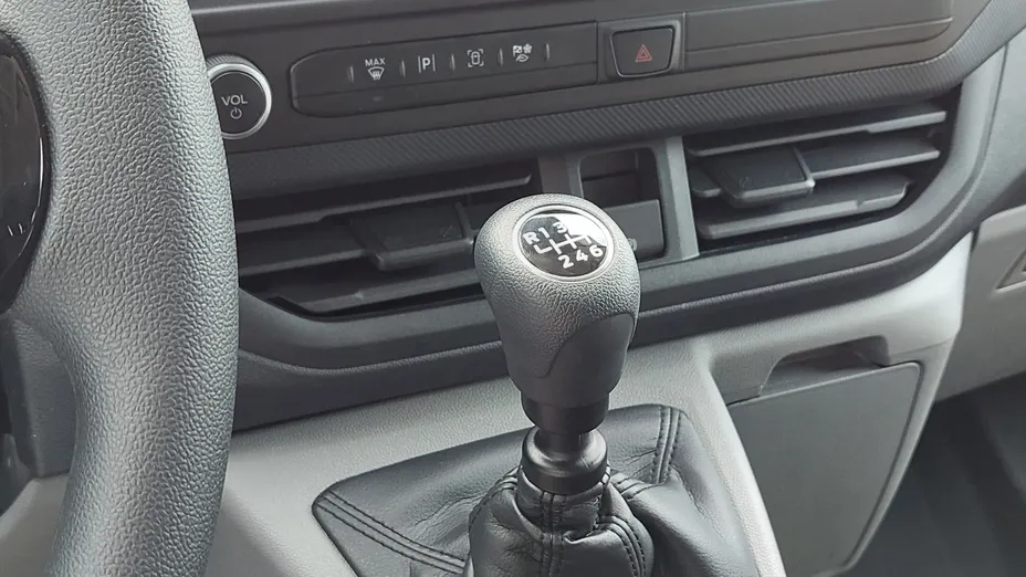 FORD Transit Custom Transit Custom Kombi 2.0 EcoBlue 320 L2H1 Trend M1 Nowy