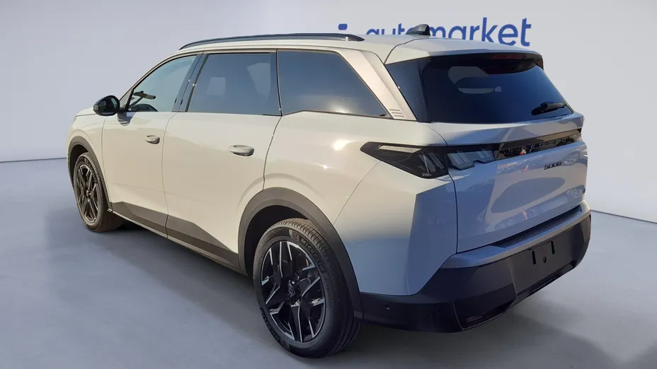 PEUGEOT 5008 5008 1.2 PureTech GT S&S EAT8 Nowy