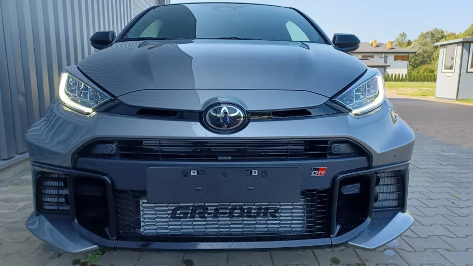 TOYOTA Yaris GR Yaris 1.6 Dynamic aut Nowy