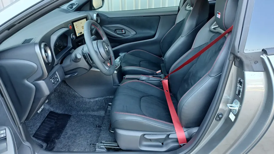 TOYOTA Yaris GR Yaris 1.6 Dynamic aut Nowy