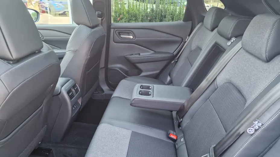 NISSAN Qashqai Qashqai 1.3 DIG-T mHEV N-Connecta Xtronic Nowy