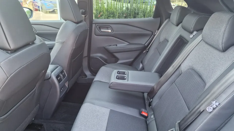 NISSAN Qashqai Qashqai 1.3 DIG-T mHEV N-Connecta Xtronic Nowy