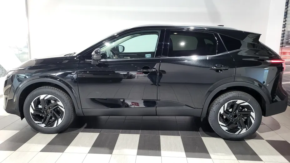 NISSAN Qashqai Qashqai 1.3 DIG-T mHEV N-Connecta Xtronic