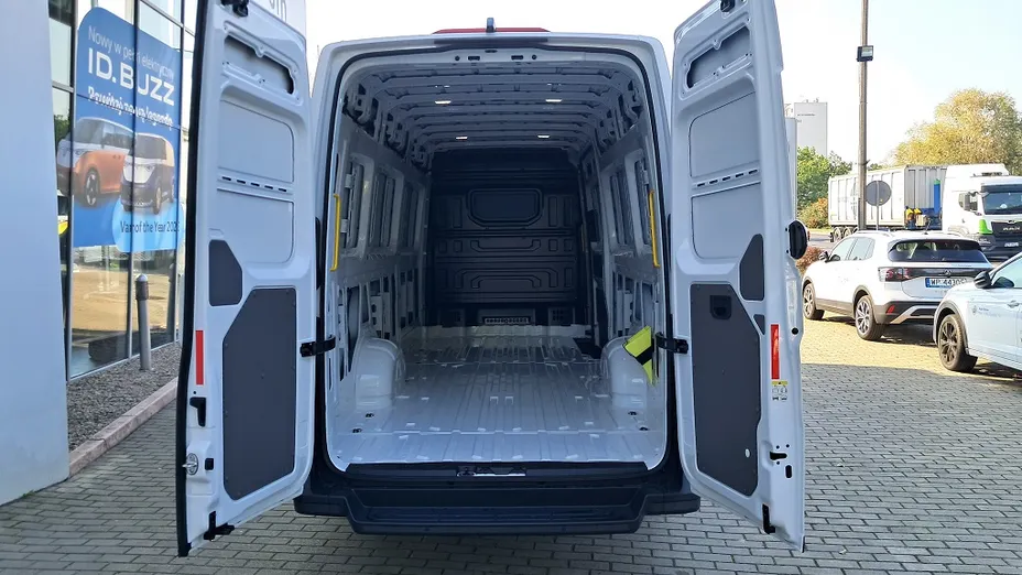 VOLKSWAGEN Crafter Crafter 35 TDI (16,4m3) Nowy
