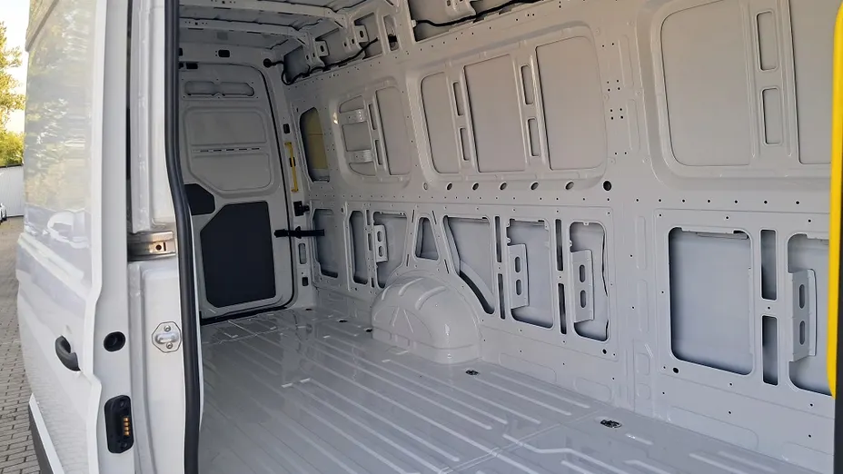 VOLKSWAGEN Crafter Crafter 35 TDI (16,4m3) Nowy