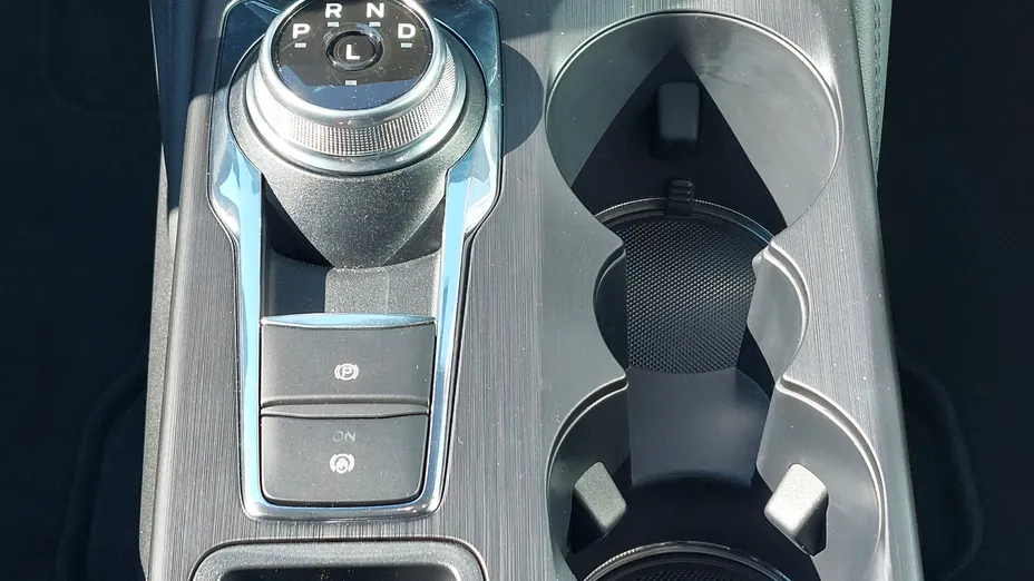 FORD Kuga Kuga 2.5 FHEV FWD ST-Line X eCVT Nowy