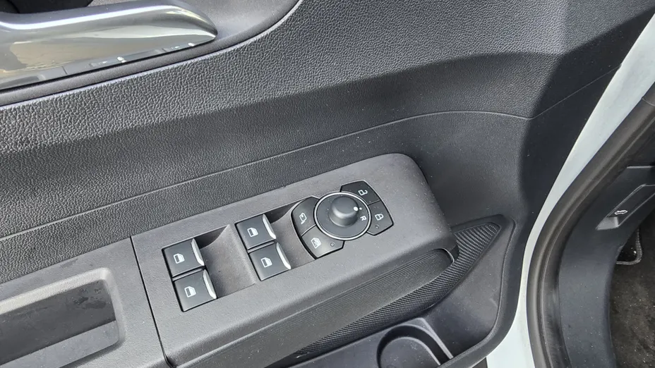 FORD Tourneo Courier Tourneo Courier 1.0 EcoBoost Active aut