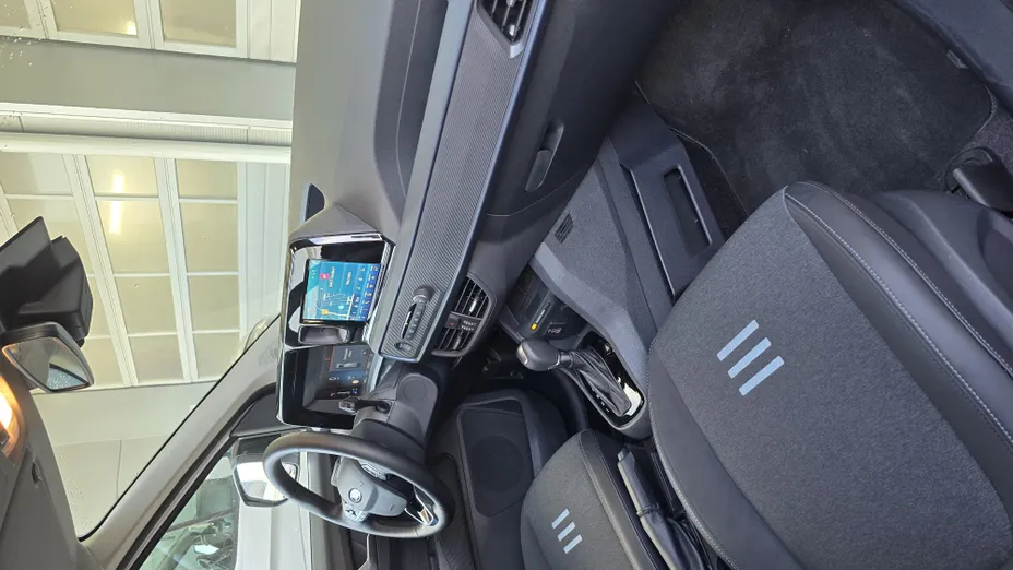 FORD Tourneo Courier Tourneo Courier 1.0 EcoBoost Active aut