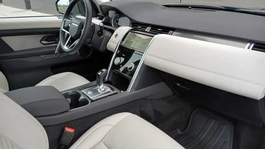 LAND ROVER R Discovery Sport Discovery Sport 2.0 D165 mHEV SE aut