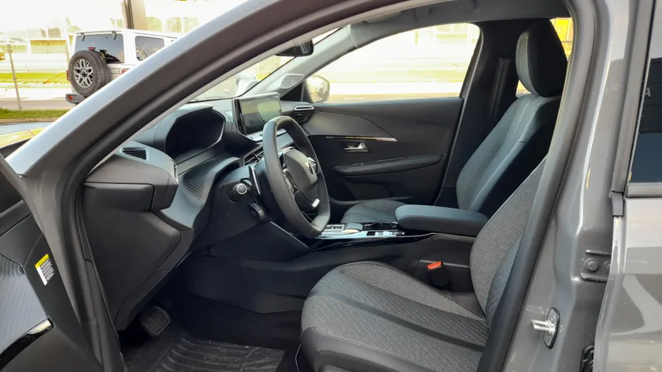 PEUGEOT 208 208 1.2 mHEV Allure e-DCS6 Nowy