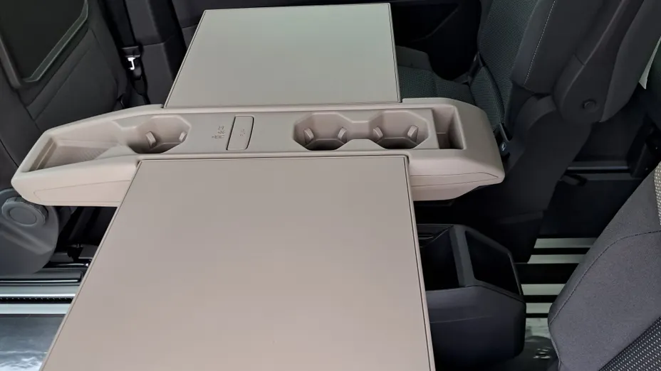 VOLKSWAGEN Multivan Multivan 2.0 TDI L2 Life DSG Nowy