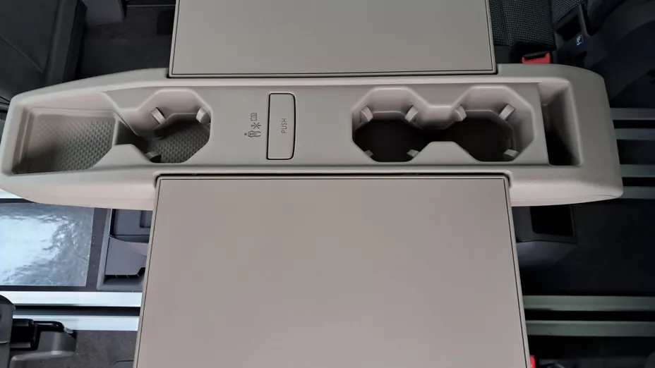 VOLKSWAGEN Multivan Multivan 2.0 TDI L2 Life DSG Nowy