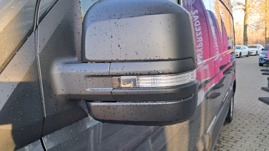 VOLKSWAGEN Crafter Crafter 35 BiTDI (16,4m3) Aut. Nowy