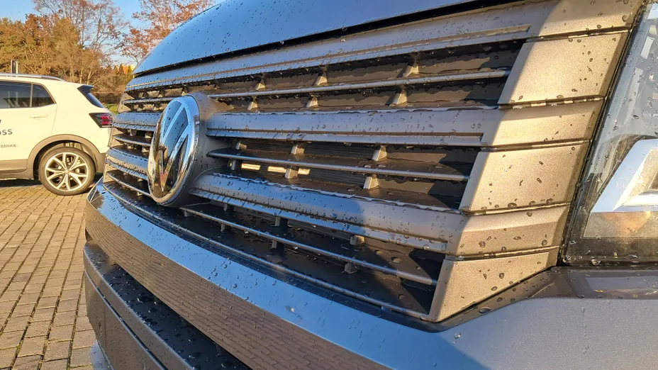 VOLKSWAGEN Crafter Crafter 35 BiTDI (16,4m3) Aut. Nowy