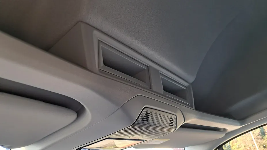 VOLKSWAGEN Crafter Crafter 35 BiTDI (16,4m3) Aut. Nowy