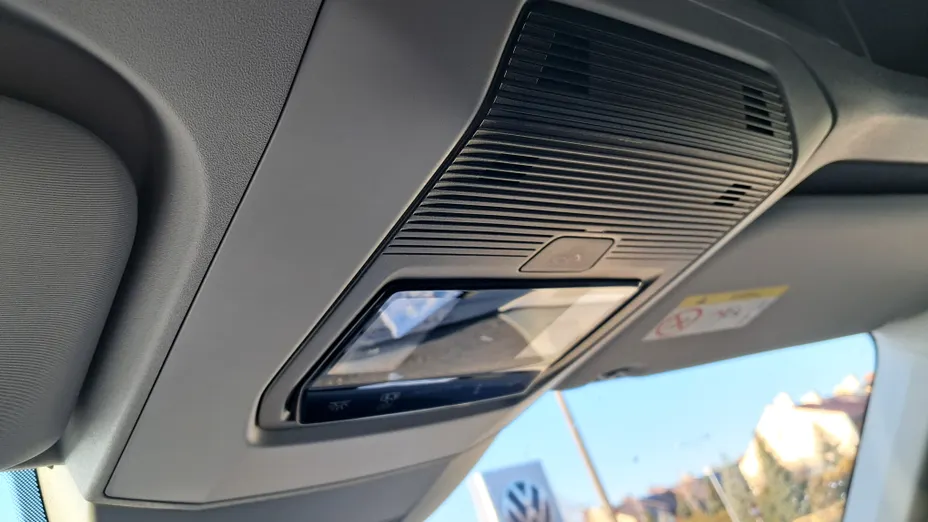 VOLKSWAGEN Crafter Crafter 35 BiTDI (16,4m3) Aut. Nowy