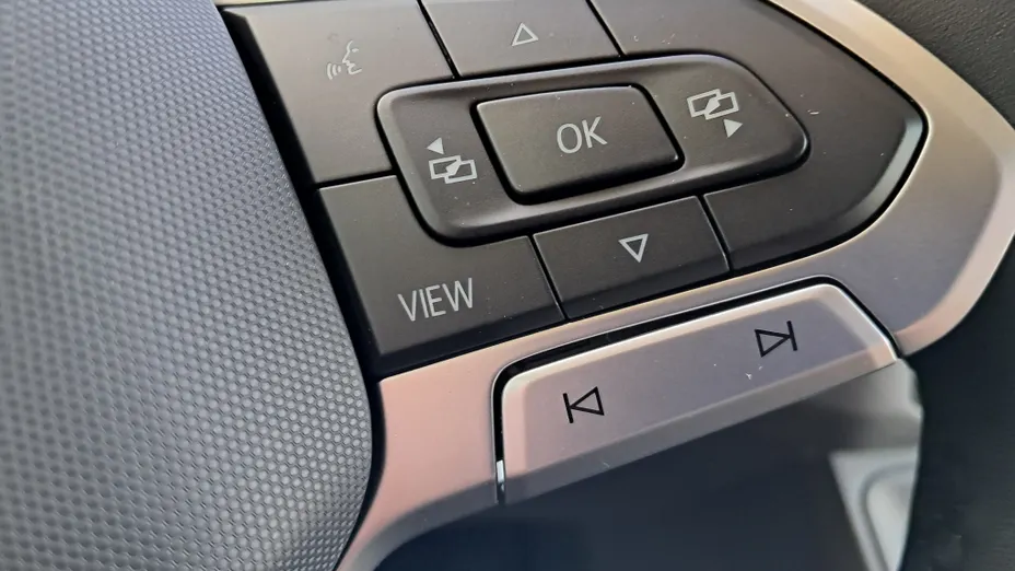 VOLKSWAGEN Crafter Crafter 35 BiTDI (16,4m3) Aut. Nowy