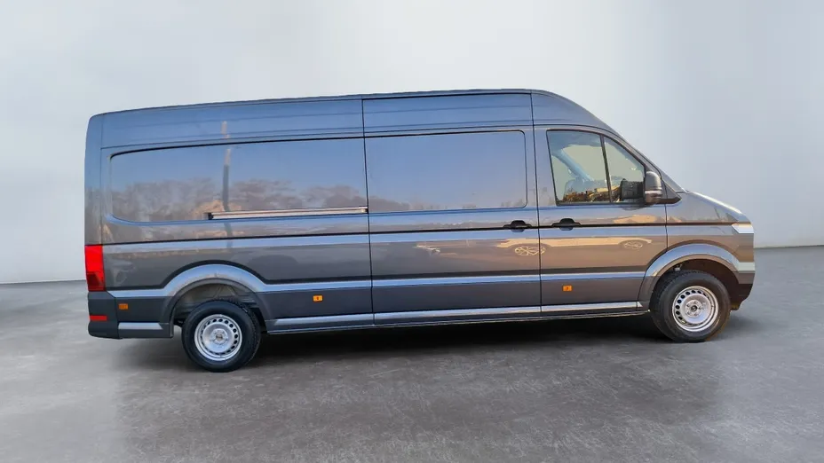 VOLKSWAGEN Crafter Crafter 35 BiTDI (16,4m3) Aut. Nowy