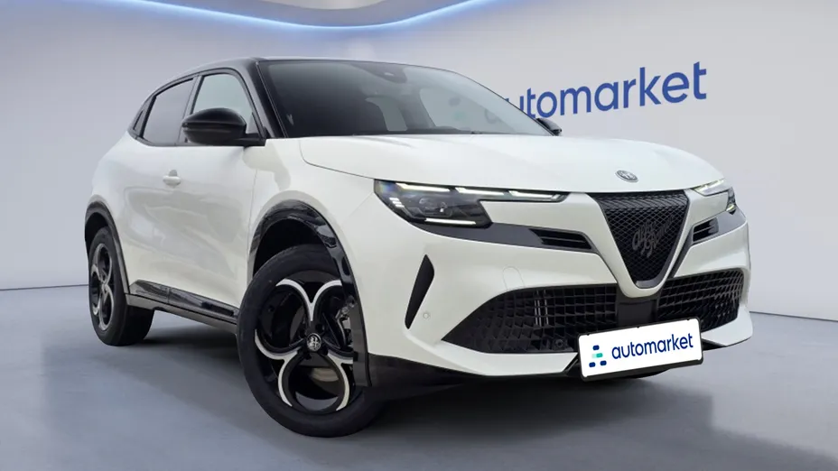 ALFA ROMEO Junior Junior 1.2 mHEV Ibrida eDCT Nowy