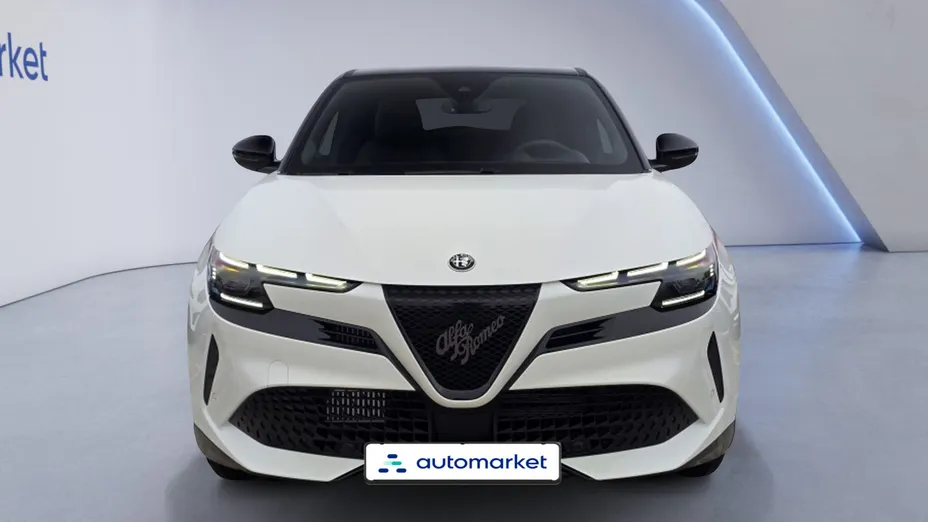 ALFA ROMEO Junior Junior 1.2 mHEV Ibrida eDCT Nowy